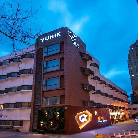 Yunik Hotel Шанхай Екстер'єр фото